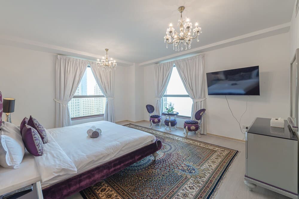 Marco Polo - Charming 3BR in JBR with Marina Views