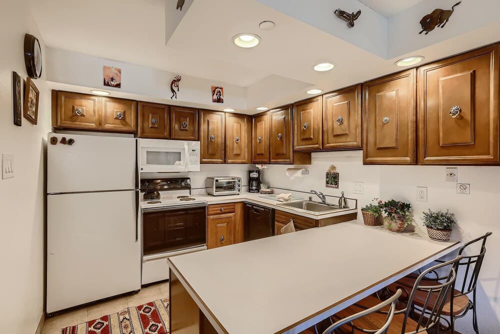 Westwind 102 2BD 2BA Silver Condo