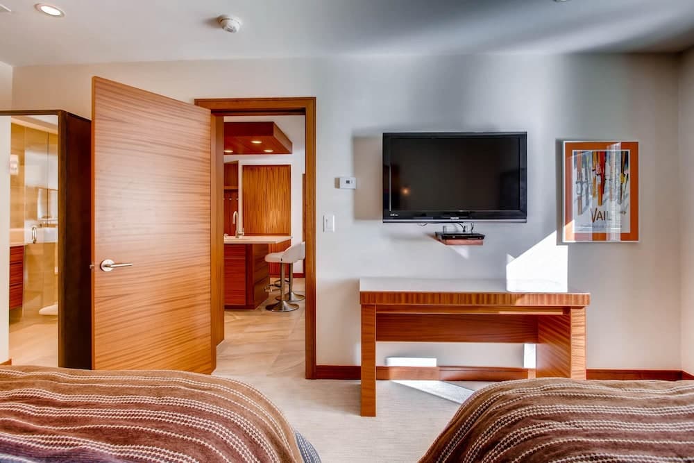 Westwind 101 2bd, 2BA Diamond Condo