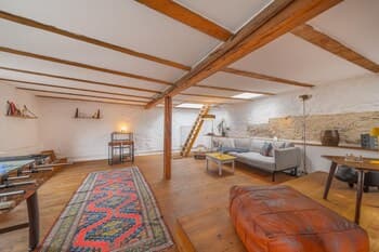 City Gate Kremser Tor With Roof Terrace Garden and Parking lot