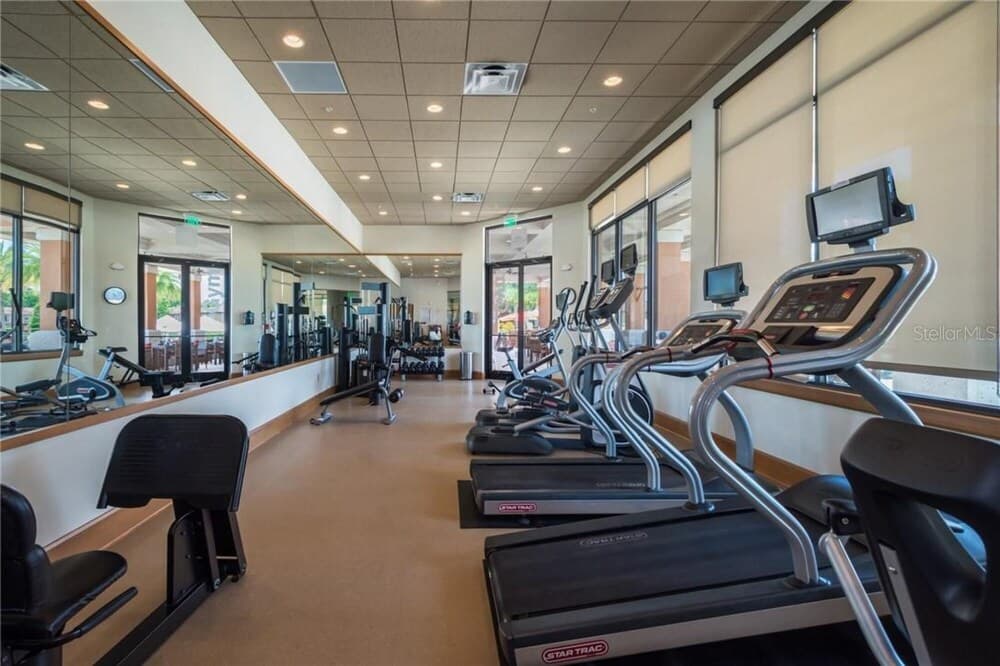 Fantastic 3 Bd Close to Disney Regal Oaks 2757