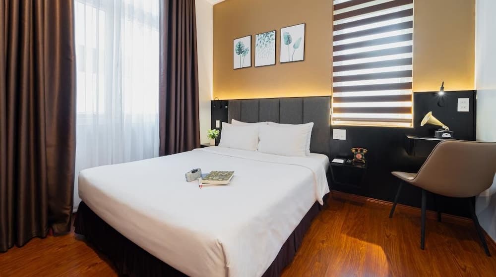 Nature Hotel - Luong The Vinh