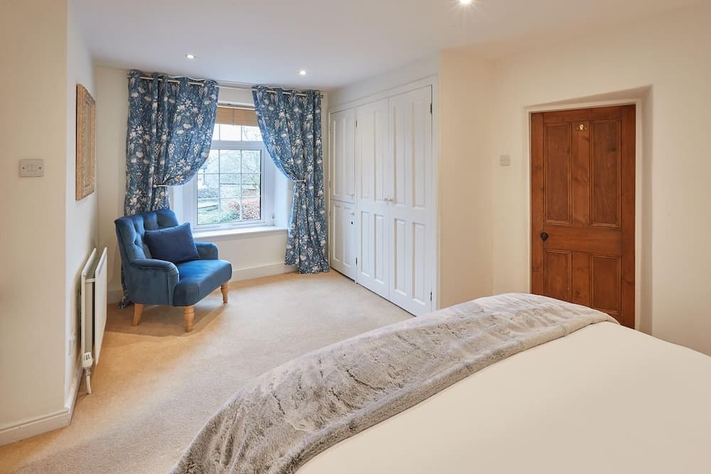 Host Stay Croft House