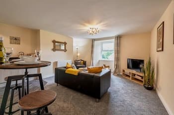 Host Stay Chapel Race - High Force