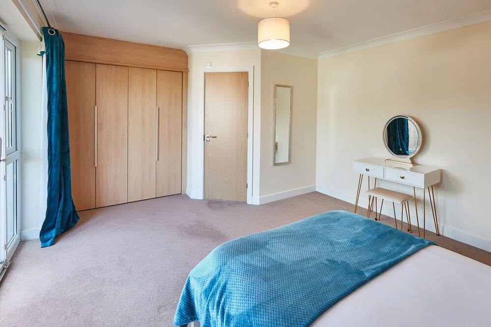 Host Stay Farrers View