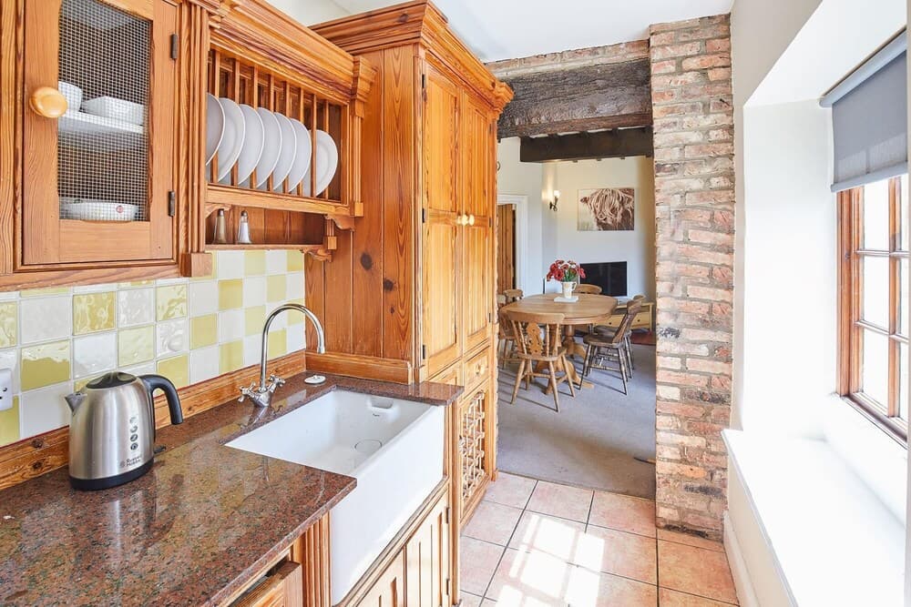 Host Stay Cowslip Cottage