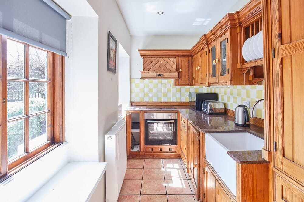 Host Stay Cowslip Cottage