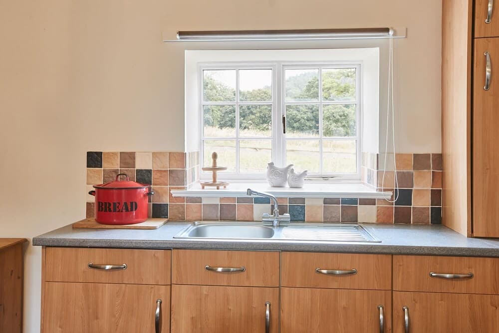 Host Stay Cleveland Bay Cottage