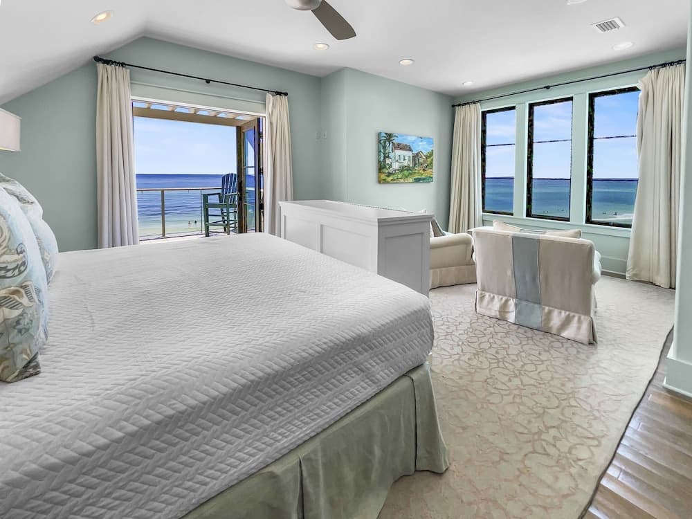 224 Winston Ln 5 Bedroom Home by RedAwning