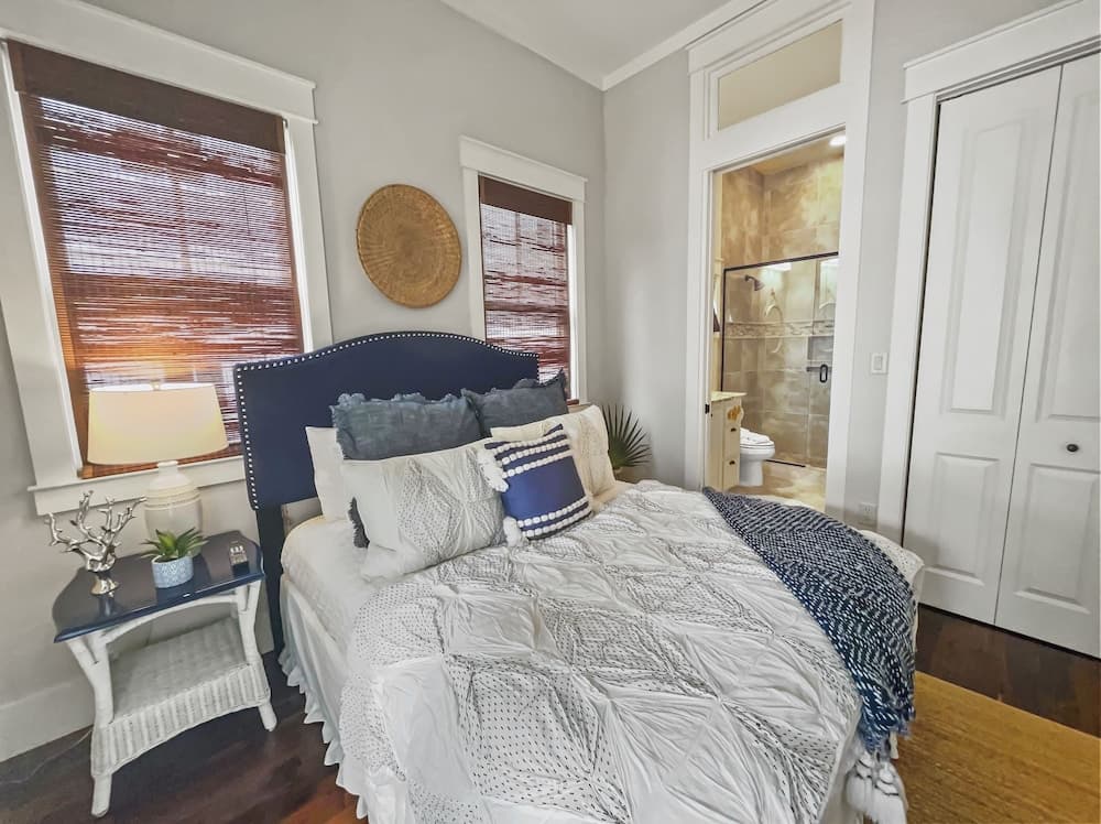 116 Surfer Ln 5 Bedroom Home by RedAwning