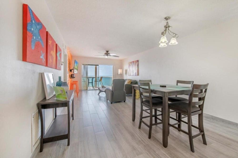 Leonardo Arms Condo on the Beach