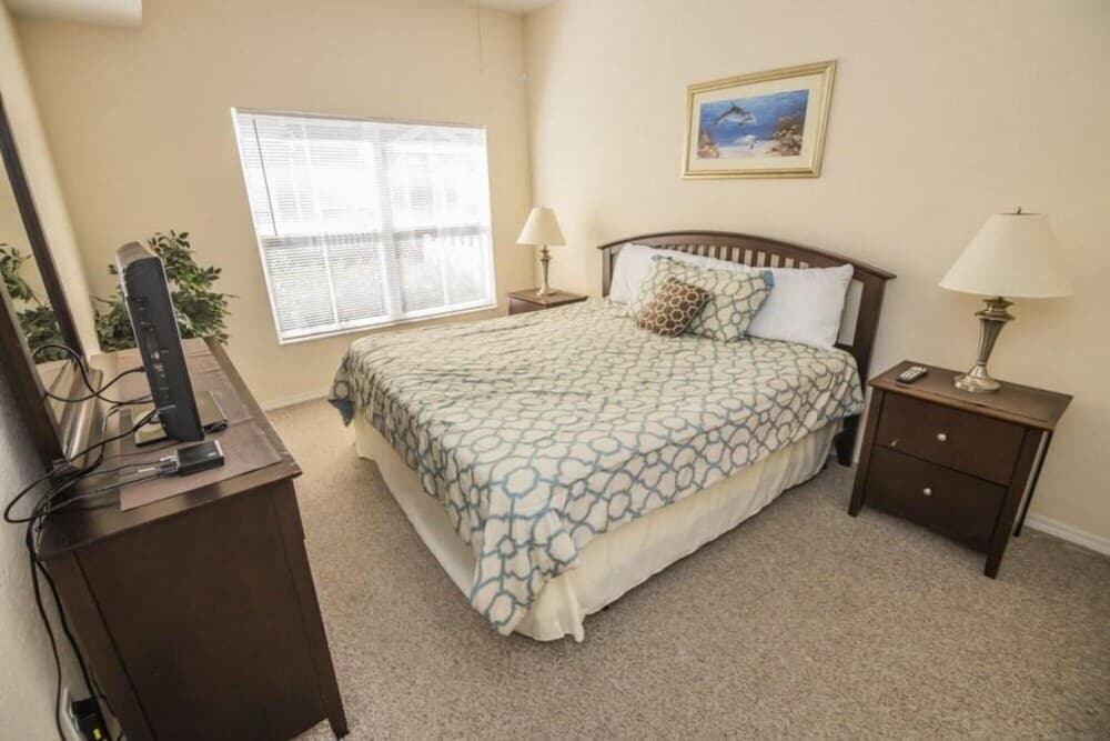 Lin s Villas at Seven Dwarfs Condo