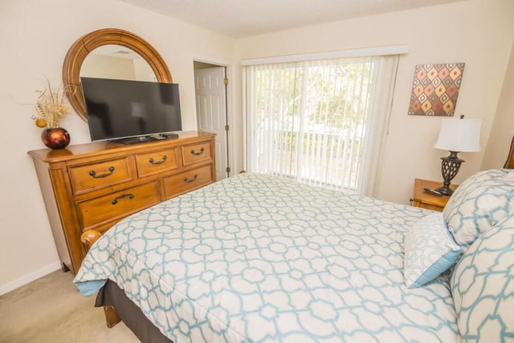 Rolando s Emerald Island Resort Townhouse