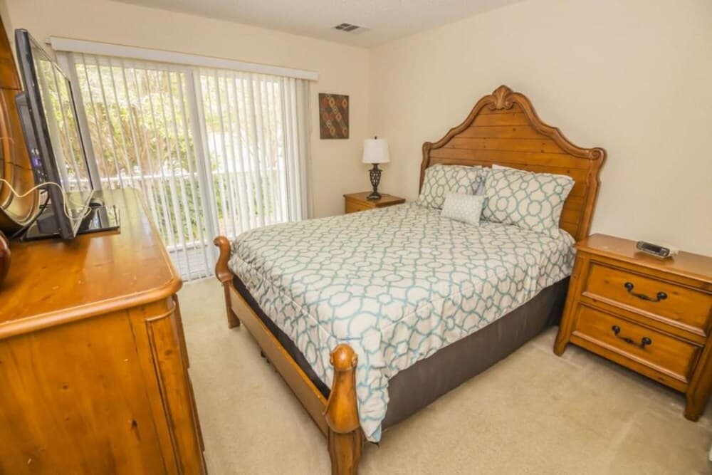 Rolando s Emerald Island Resort Townhouse