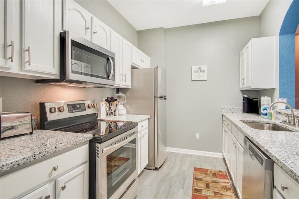 A Touch of Modern at Windsor Hills