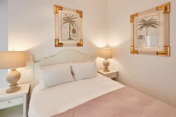 Host Stay Daisy Cottage