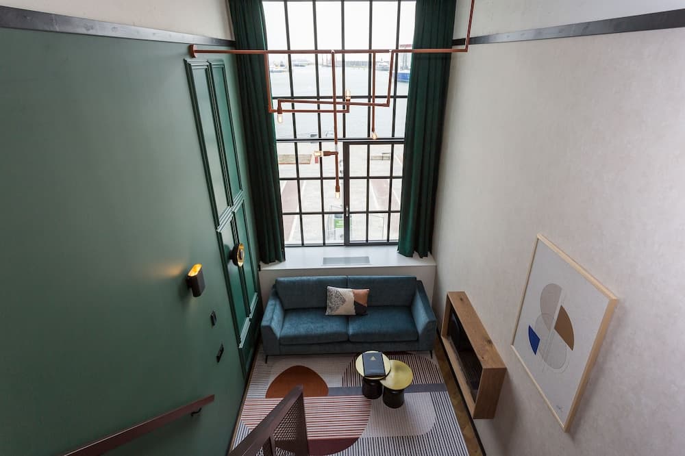 Hotel de Timmerfabriek  Kloeg Collection