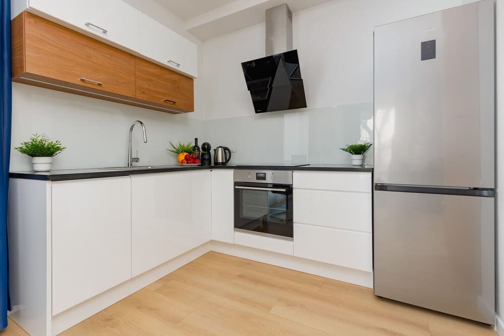 Warsaw Bonifraterska by Renters