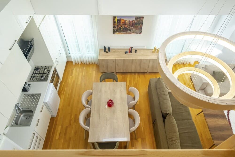 Chic Flat Near Public Transportation in Goztepe