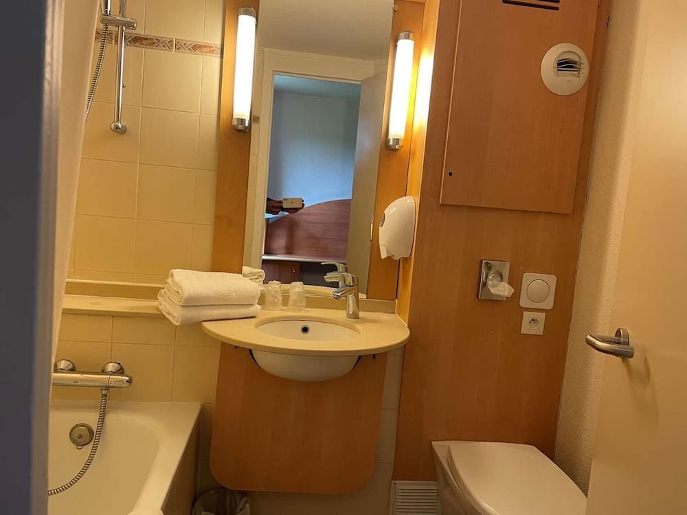 HOTEL INN DESIGN MACON NORD - ex kyriad