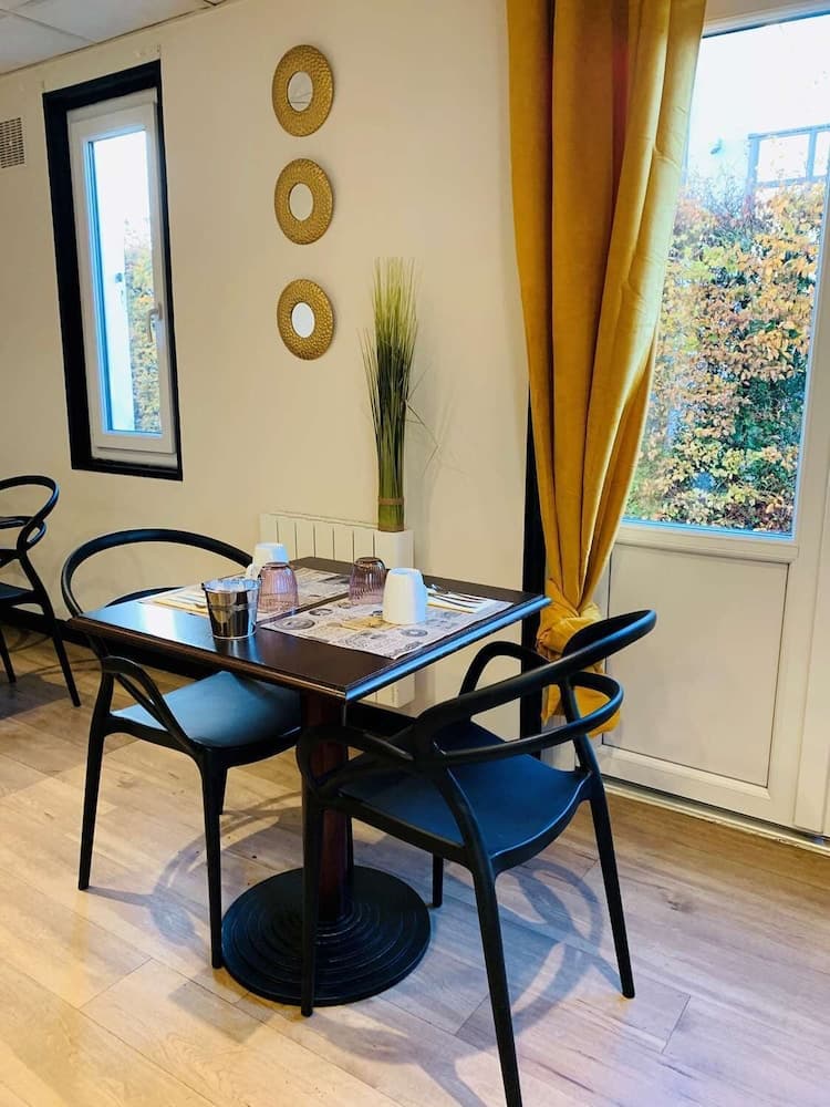 HOTEL INN DESIGN MACON NORD - ex kyriad