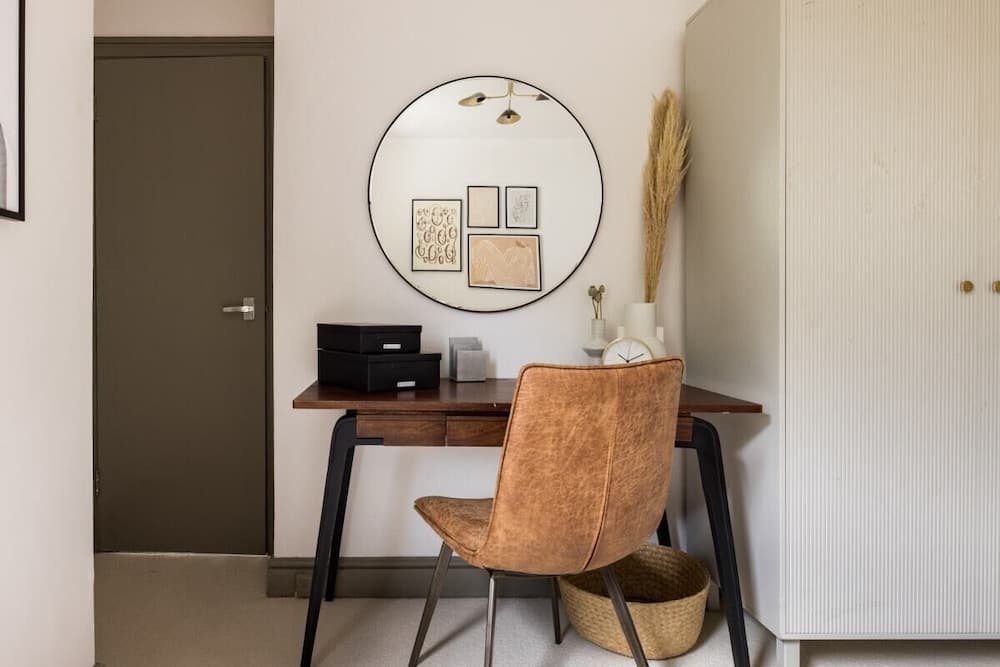 The Kensington And Chelsea Classic - Glamorous 2bdr Flat