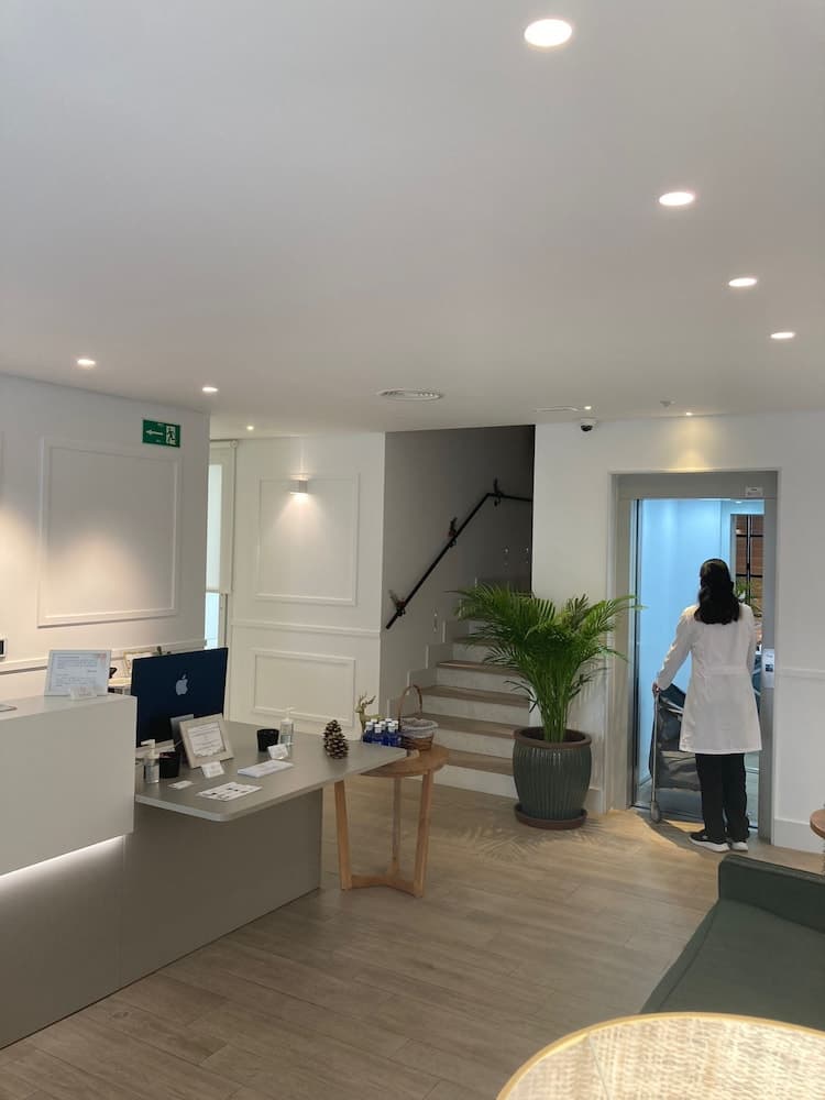 Apartamentos Turísticos La Plaza