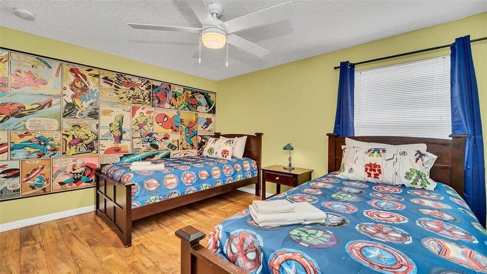 Garrett's Glamorous Getaway at Emerald Island