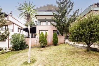 Remarkable Villa Close to Beach With Pool in Sile