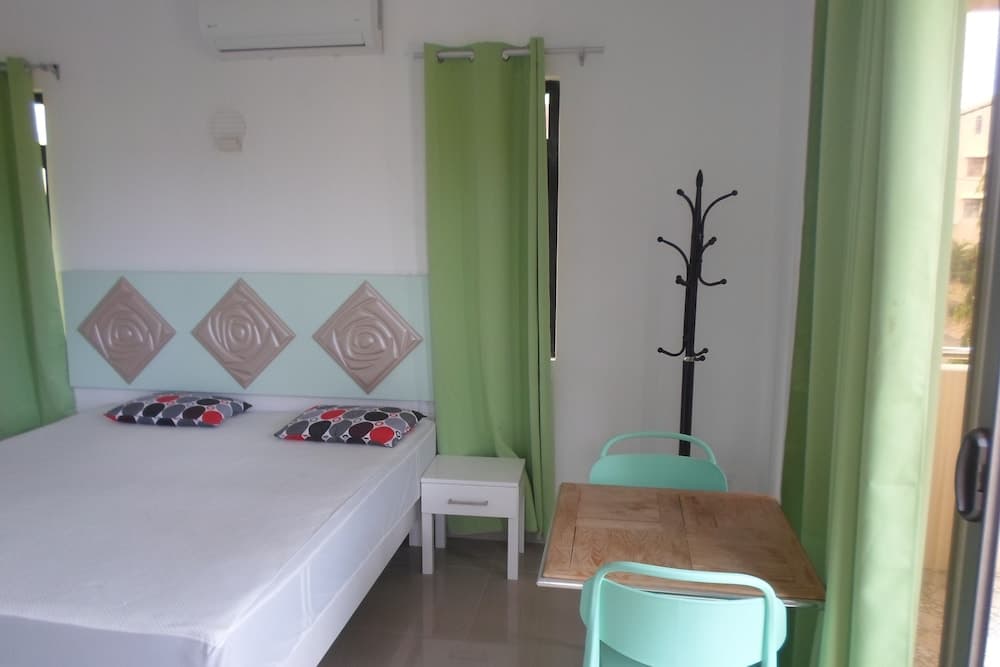 Residence La Colombe Vacation Rentals Ground Floor