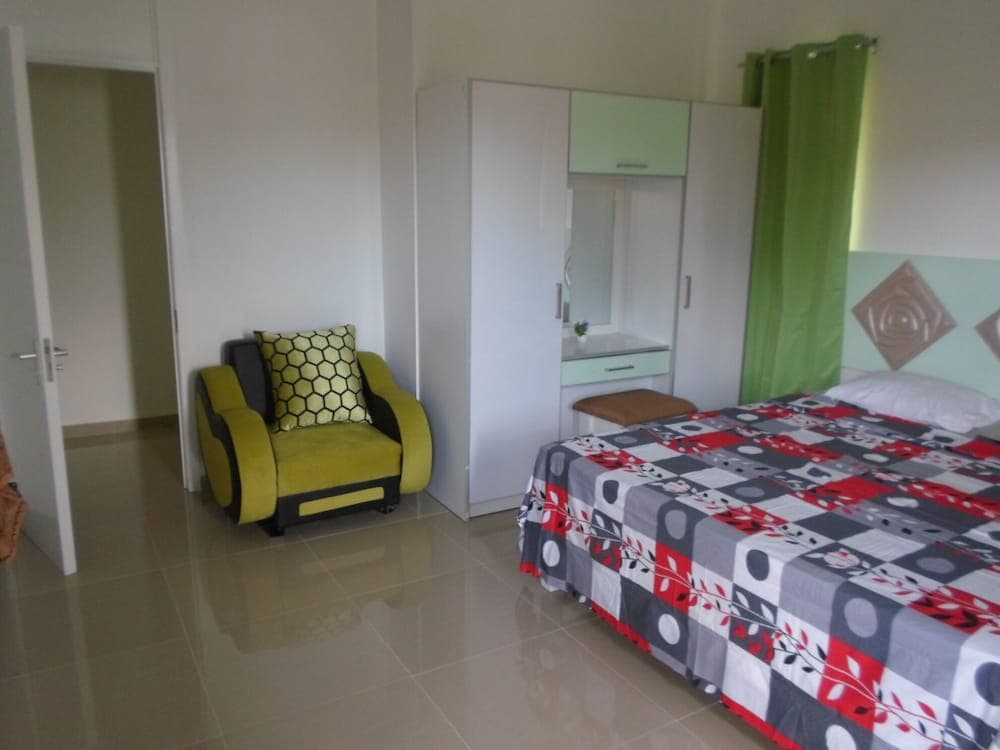 Residence La Colombe Vacation Rentals Ground Floor