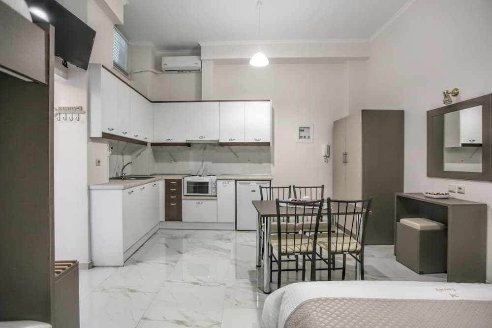 Del Sol Meteora Luxurious Family Suites3