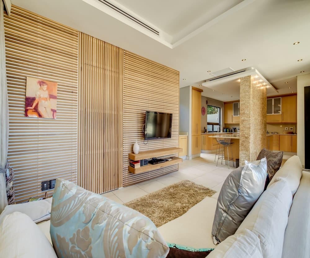 Family Villa in the Heart of Camps Bay Bayon House
