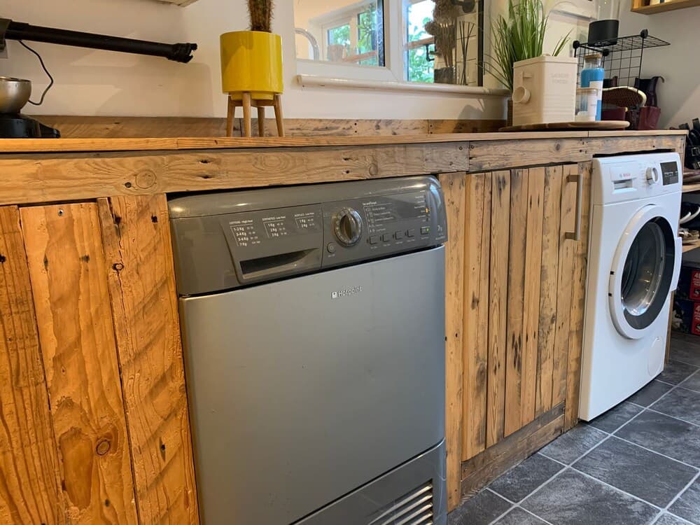 Impeccable 3-bed Bungalow Near Launceston