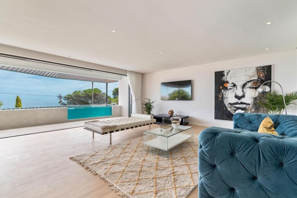 Casa Linea Villa in Camps Bay