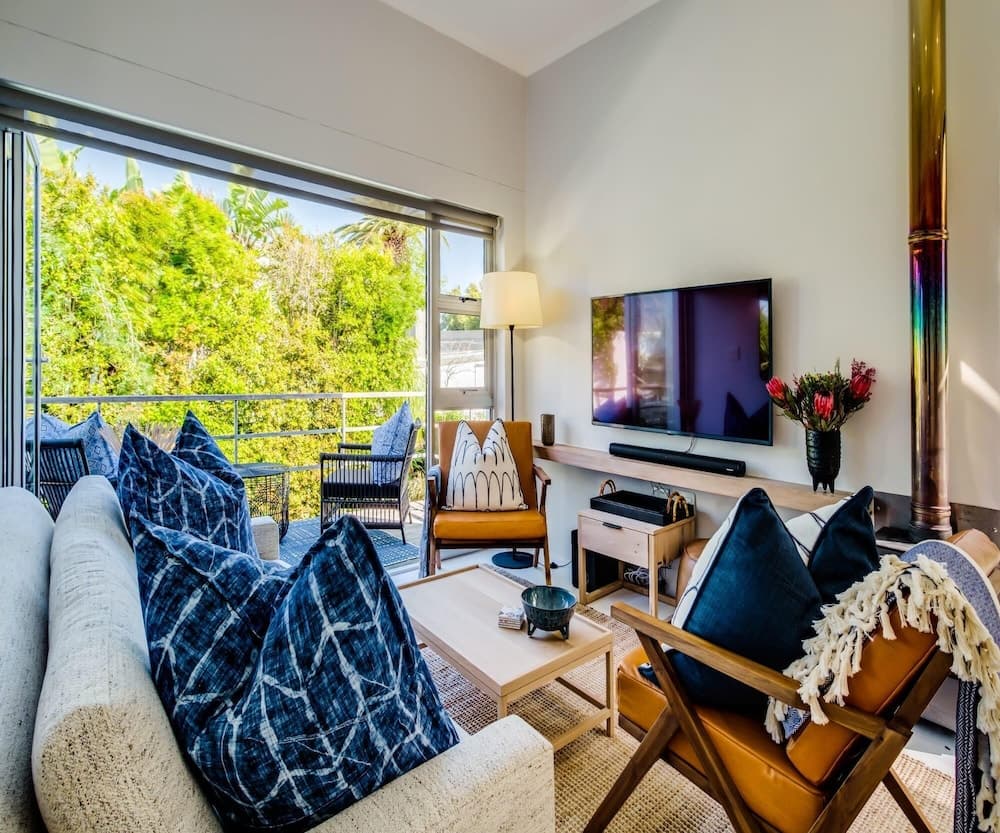 Instow Cottage in Cape Town