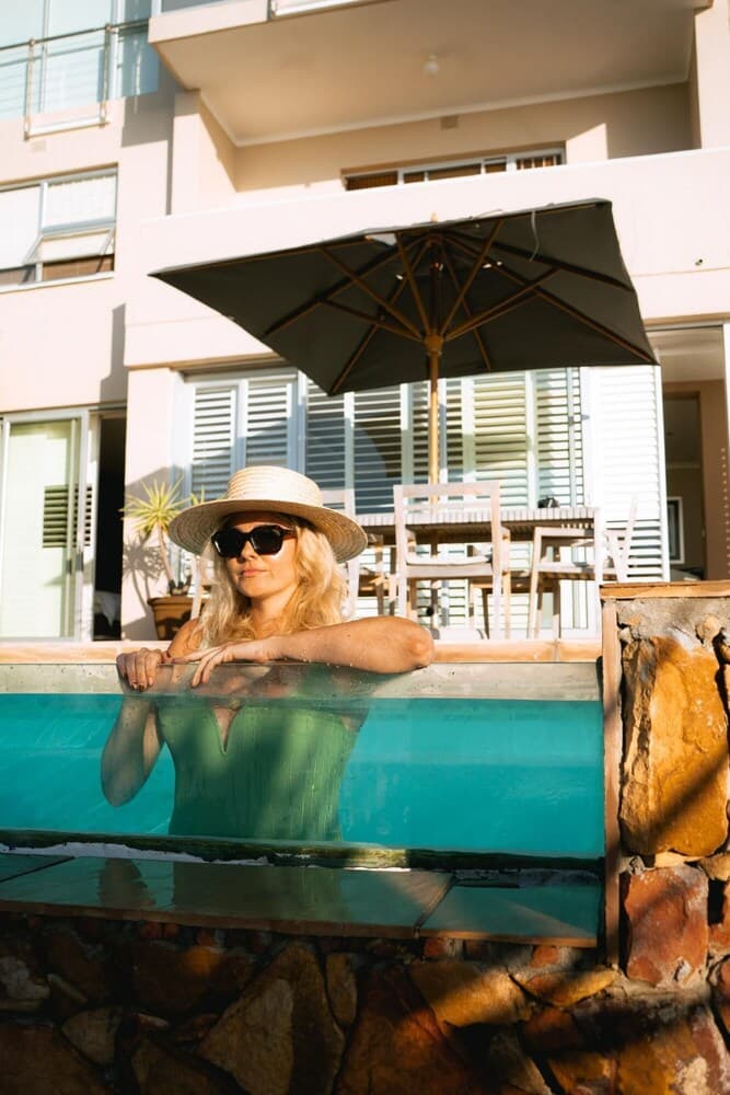 Holiday Apartment in Secure Camps Bay Complex With Private Pool Calico