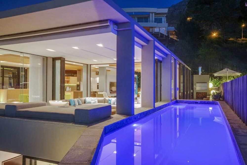 Luxury Villa Over 3 Levels With Lift Geneva House