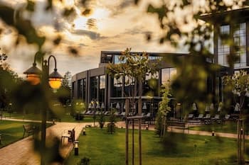 Kings Valley Medical & Spa Hotel