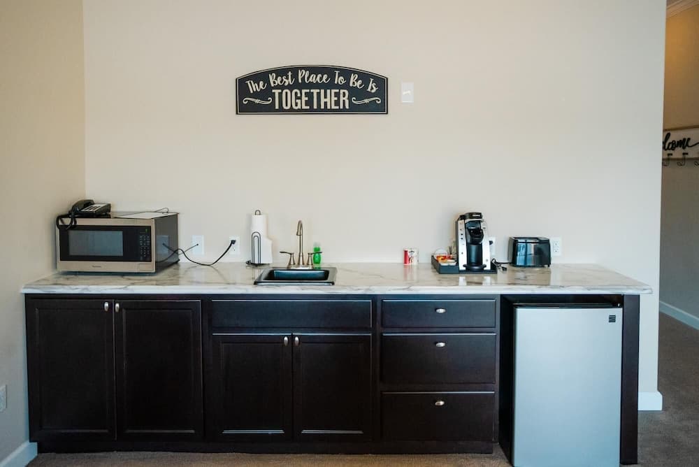 1 Bedroom Lake View Villa - Unit 202