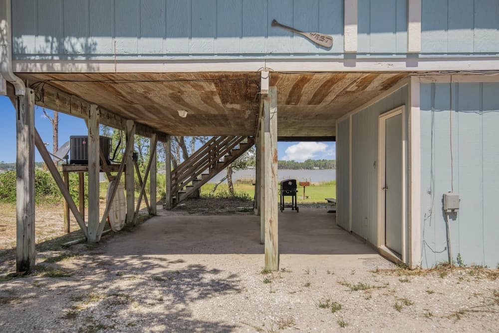 Pet Friendly Duplex on Little Lagoon Fishing Pier