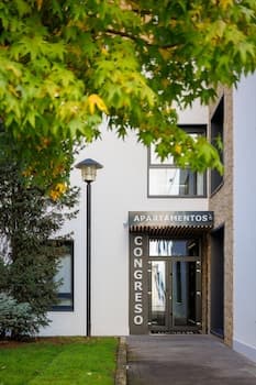 APARTAMENTOS CONGRESO PARKING GRATUITO