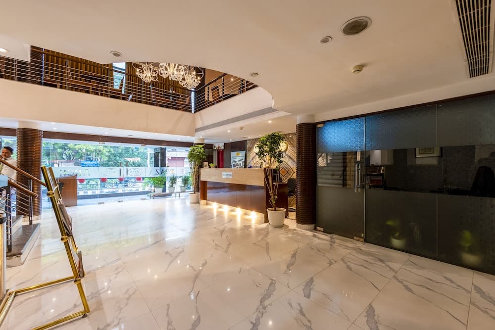 Arch Plaza - Near Yashobhoomi Convention Centre Dwarka