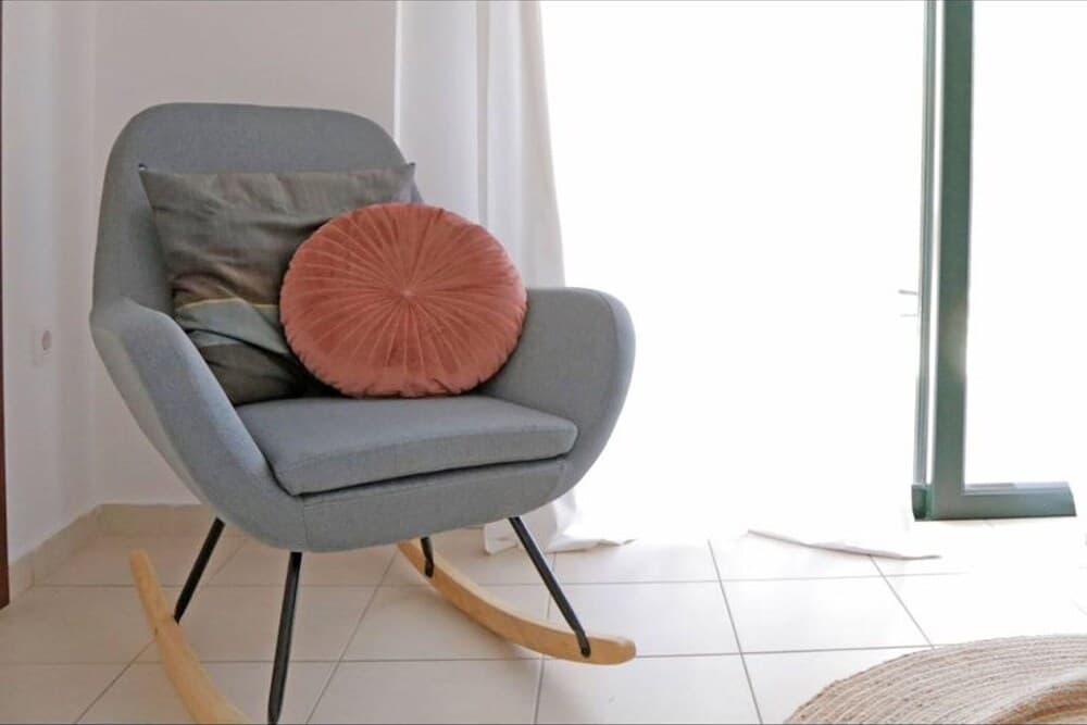 New-olivaholidayhomes - Pastel Studio Pool