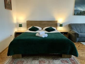 Tanners Tower Studio With A View