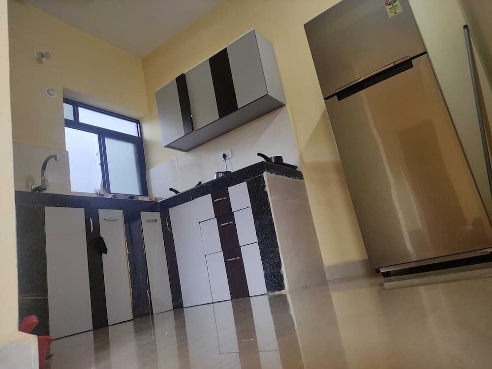 Fully Equipped 2 Bhk Apartment Near Mapusa