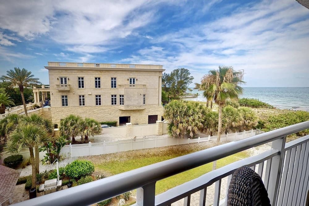 Siesta Sands Beach Resort Gulf View