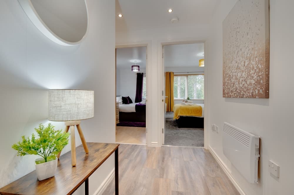 Week2Week Gosforth apartment w balcony