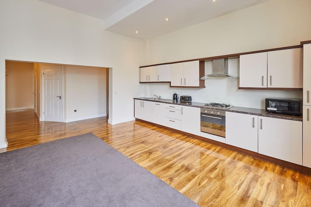 Host Stay Sea View Montague Apartments