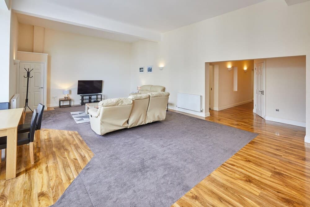 Host Stay Sea View Montague Apartments